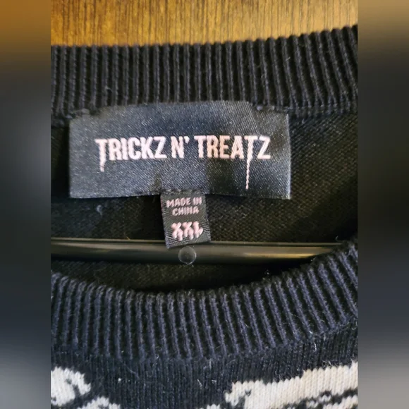 Dollskill Trick N Treatz Skeleton Print Black Knit Crop Sweater and Skirt Set - Picture 2 of 4